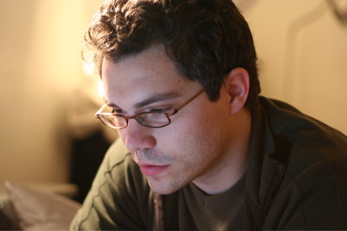 Director of The Story Collider (@story_collider). Scientist-turned-storyteller. Contributing Editor to http://t.co/h97objU6