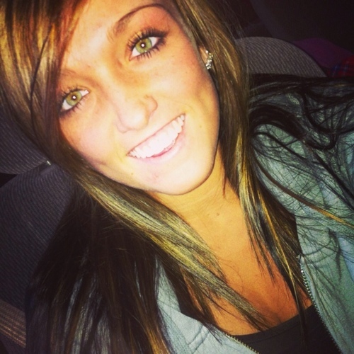 Sophomore @ NPHS! Family, God, Friends, All-Star Cheer