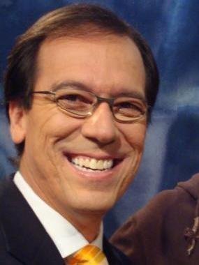 Soy Marista.Venezuelan. 20 years of experience (TV, radio, print, and internet) Served as editor, reporter, interviewer, anchor, producer.