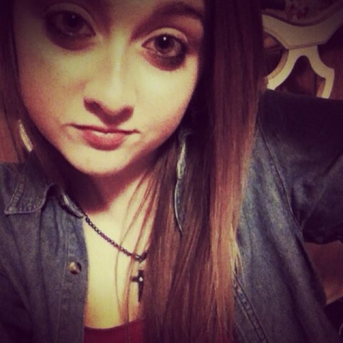 -Mikayla, 15. God. Family. Friends. Music -Emblem3, Scotty McCreery, 1D, Hunter Hayes. † Jeremiah 29:11 • ~McCreeryCrew~