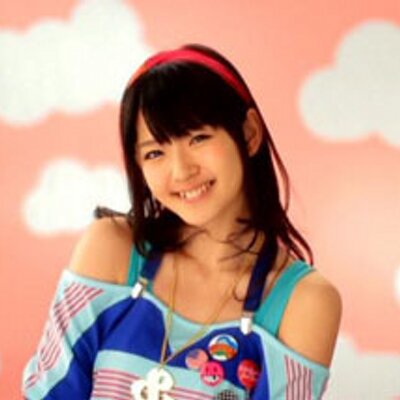 ばにゃ 竹内朱莉ちゃん 後輩 ほんとにかわいいから見て 性格の良さが滲み出てるしステージとのギャップも最高じゃない 竹内朱莉 Angerme アンジュルム