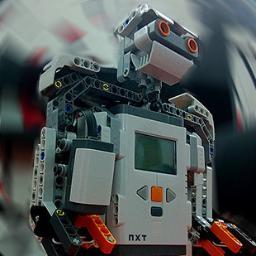 mordik_nektor's profile picture. Люди тратят деньги, которых у них нет, на вещи, которые им не нужны, чтобы произвести впечатление на людей, которых они не знают.