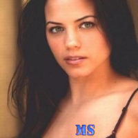 Step-sister to @_RosewoodLiar. In love with @HersexyLogan. (RP 18+) #MS