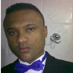 Eu sou Sandoval Santos de Oliveira tenho 28 anos de idade, evangélico, corinthiano de coração, Não sou nem melhor e nem pior apenas humilde;  Deus é Fiel.