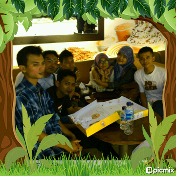 desma_kurniawan's profile picture. hidup menghidupi, gerak menggerakkan bukan kecewa mengecewakan