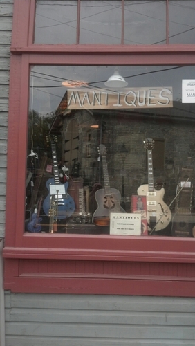 Former Social Worker and CEO Executive, current VINTAGE MUSICAL INSTRUMENT  buyer/ seller/ appraiser / collector