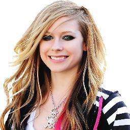 “Para me entender, você tem que me conhecer e estar ao meu redor. “.
Avril Lavigne