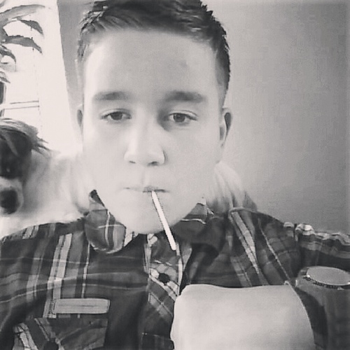 lifecontroller's profile picture. Follow me for a cokieee !!!