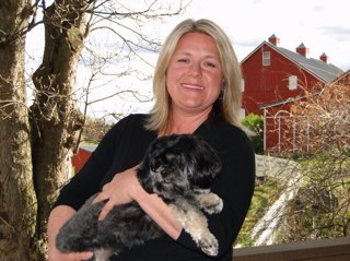 ShefferM's profile picture. Owner of Fluff Monkey Enterprises, LLC and Stoney Ridge Farm, LLC.