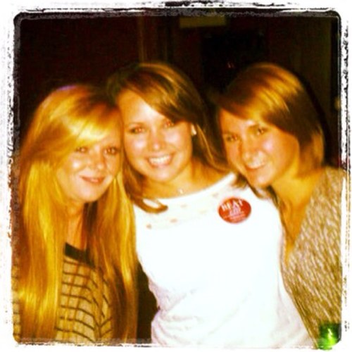 Devi2010's profile picture. 