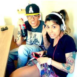 To Aqui Por Voces Pelo Sorriso de Voces . @gabrielarippi  e @adrpollo ♥