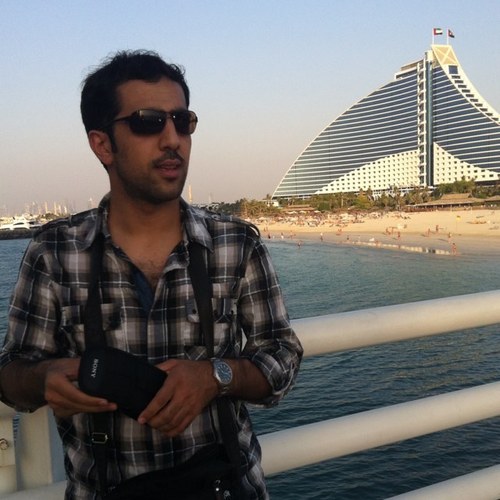 Engineer in Saudi Eletricity Company .. I like the poetry and sport news .. Riyadh - KSA