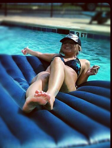 AngelaFrith's profile picture. ...everything u want but nothing u need!