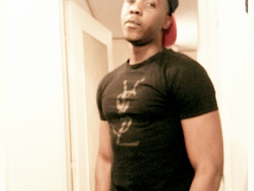 haineDjo's profile picture. 