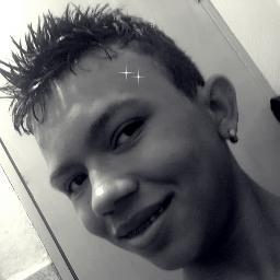 Que Seja Romantico,Que Seja Diferente,Que Seja Perigoso,Más que Seja só Eu e Você . ;) 3