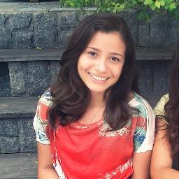 Aprendiz de fono, cabeça dura e super gente boa. (A última parte é mentira).