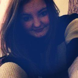 follow me and I follow u back:)xxx