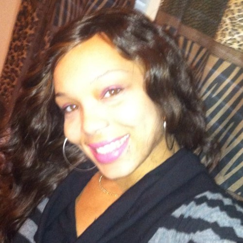 I am a southern down to earth woman... Wat u see is wat u get... Enjoying life Drama FREE!!
