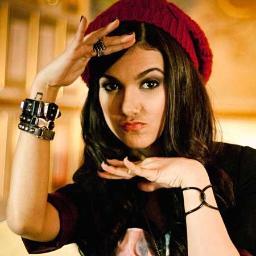Quer um bg ou icon de alguém? Basta você pedir! SINCE: 11/01/2012. Espero que gostem! Dona: Stephanie. Moderadoras: Isabella e Andressa ♥