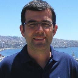 Ingeniero y Master en Economía Social, 20 años profundizando en iniciativas para el desarrolle sostenible. Me apasionan los temas de #movilidadelectrica