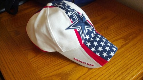 SportsFanNDFW's profile picture. 