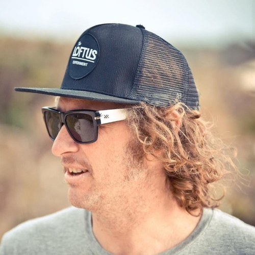 iamdalto's profile picture. surfer | screenprinter | music | father | forster 2428