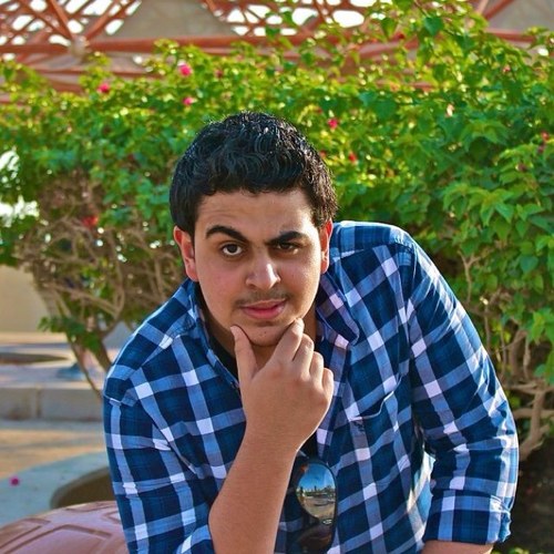 I Always Appreciate Every Moment Before It Becomes a Memory .. Love life , love Ma Friends ana ba7eb s7abii . Twitter is a Record Of all My senseless toughts