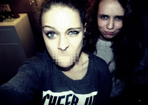 Call_me_LisY's profile picture. Attendre ne sert à rien, suivre fait le tout. ■