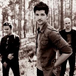 I love @thescript more than anything in this world, I'm kinda obsessed with them tbh