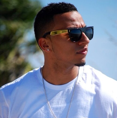 Total Package.Tall,Dark,and Handsome. Confident. Articulate. Best of all worlds. Lightskinned. IG @JetLifeJoe
