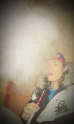 white_boy_barz's profile picture. ik denk aan het milieu ik rook gedroogde groene blaadjes en bloem toppen