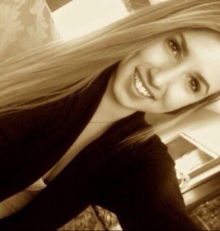 Lisa - 16 y/o - mijn boo @MarenDioni , love ya x  - Dit is een nieuw account , vorige was gehackt - follow me x -