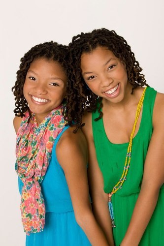 @RADIODISNEY Season 5 NBT Winners! We LOVE #TeamChloeandHalle Booking: chloeandhalle@gmail.com Hit that follow button! Xo
