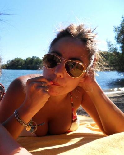 ileniaingino's profile picture. 