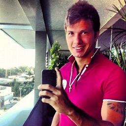 Twitter Oficial do Jogador brasileiro Kleber Laube Pinheiro. Atualmente no Palmeiras!