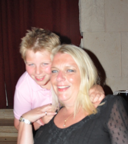 Retail Marketing Manager at Robinsons Brewery, wife, mother and down right doggy lover!