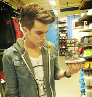 iloveGeorgeshel's profile picture. 