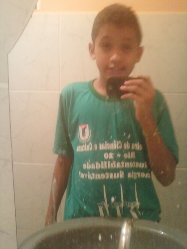 gosto muito de futebol  e corrida