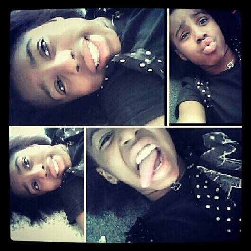 Fuck Friends Whoo Nd Em iWas Born ALONE & im Preddy Sho im Leaving Alonee ^_^ Its Just Mee & My Sister [Nija] Against Da World