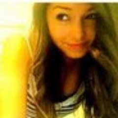 Hey Guys Ella here! :D ** Student, Gamer And a Random Girl :3 **