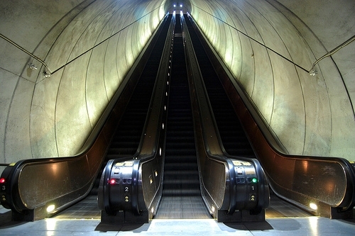 Unofficial Official Twitter Account of the WMATA Escalators