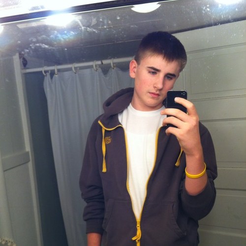 BEAR_Shark_baby's profile picture. #YoungBearShark