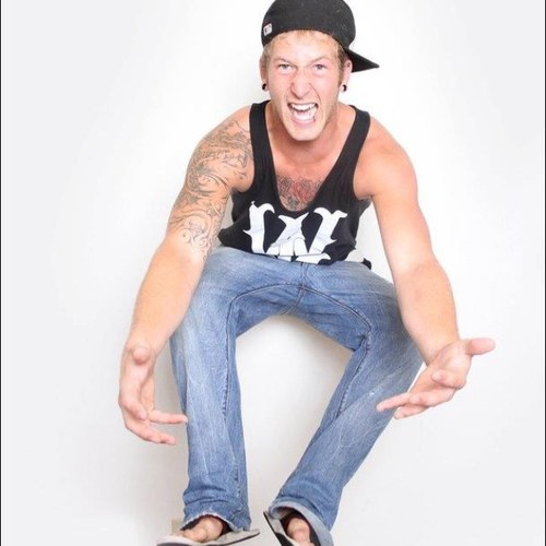 Conno412's profile picture. Red Bull, Guitar, White Women, Taco Johns.