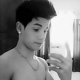 luiisiinho_'s profile picture. 