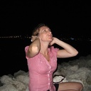 Fiona Bloom - @fionarvw - Twitter