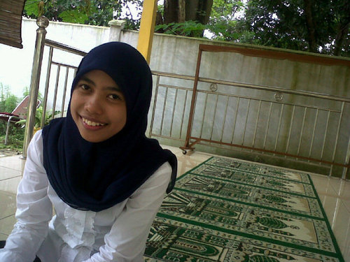 mardhiyah_dd's profile picture. Pin:2A3E3ED6