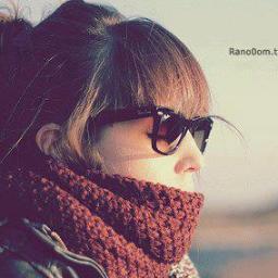 لـيْـس كُــل مــن قــال أنــا أحـبـك ♥ صــدق
فـبـعـض الـحـب لا يـحـتـاجُ لـلـسـان ، بـقـدر مــا يـحـتـاج لإنـسان