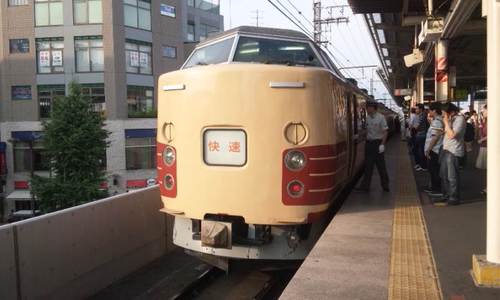 桐朋→某歯科大生(卒業)→歯科医師 マギレコ/プリコネ