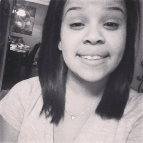 Jocelynn is the name. Follow my bestfriend @xoxo_cheyfraaa and my thug @PolancoBoris