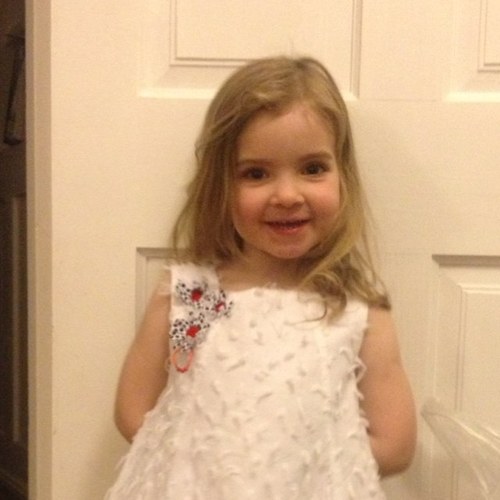 lisamarie101281's profile picture. ǝʌıʇɔǝdsɹǝd ʇuǝɹǝɟɟıp ɐ ɯoɹɟ ǝɟıl ʇɐ ʞool oʇ ǝʌɐɥ n sǝɯıʇǝɯos